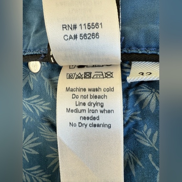 7 For All Mankind Perfect Chino Shorts (32) - Picture 11 of 15